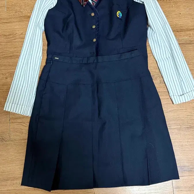 [BUNJANG] Seoul Foreign School Uniform Set / 서울외고 교복 팝니다