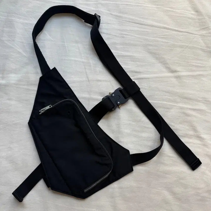 [BUNJANG] 1017 ALYX 9SM Chest Rig Bag / 알릭스 체스트 릭백  1017 ALYX 9SM Chest rig bag
