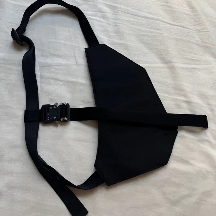 [BUNJANG] 1017 ALYX 9SM Chest Rig Bag / 알릭스 체스트 릭백  1017 ALYX 9SM Chest rig bag