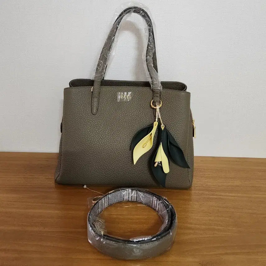 [BUNJANG] Daks Tote Bag with Shoulder Strap / [새상품]닥스 가방 토트백 숄더 스트랩 포함