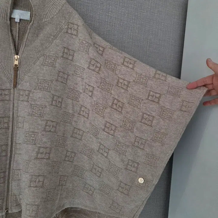 [BUNJANG] ESCADA Cashmere Blend Gold Metallic Cape Coat / ESCADA 모,캐시미어함유 금펄 케이프