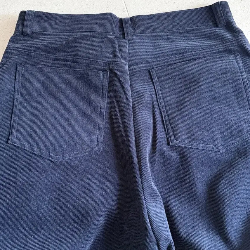 [BUNJANG] August Corduroy Pants / 어그스트 코듀로이 골덴 바지