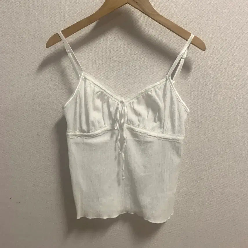 [BUNJANG] Laplie &amp; New New House Bundle Set Sleeveless Tops / 라플리에 레이스슬리브리스 뉴뉴하우스 셔링나시 일괄