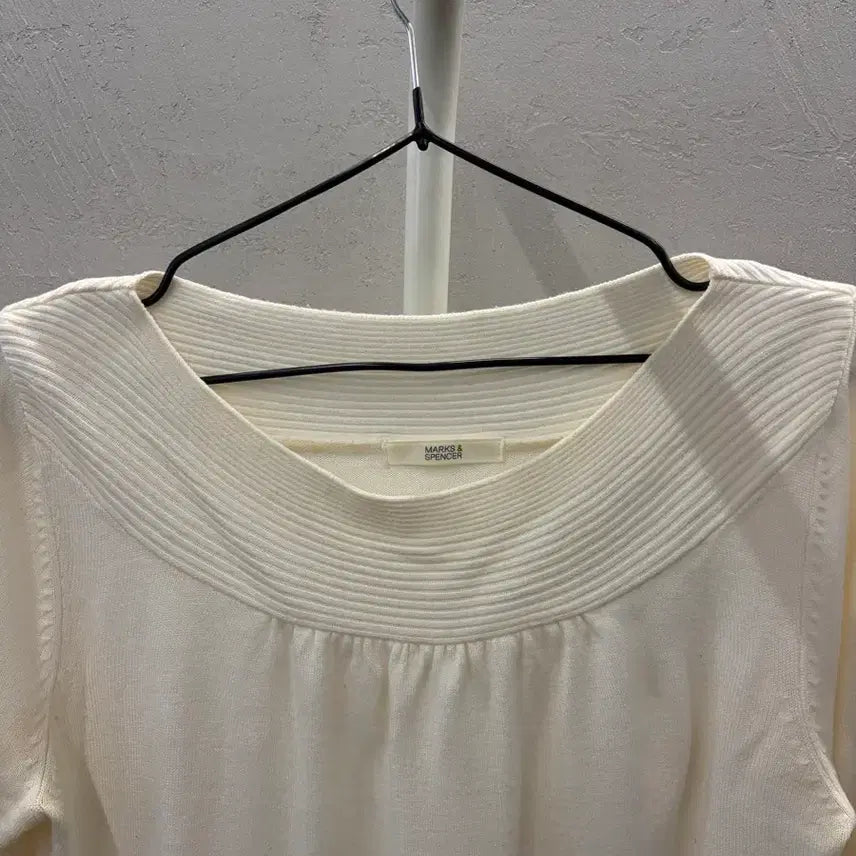 [SOLD OUT] Marks&amp;Spencer 아이보리 니트 UK12