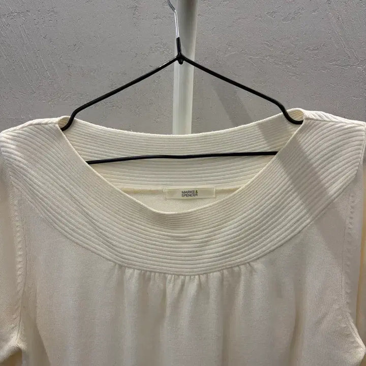 [SOLD OUT] Marks&amp;Spencer 아이보리 니트 UK12
