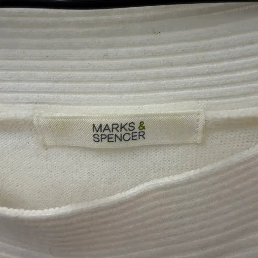 [SOLD OUT] Marks&amp;Spencer 아이보리 니트 UK12
