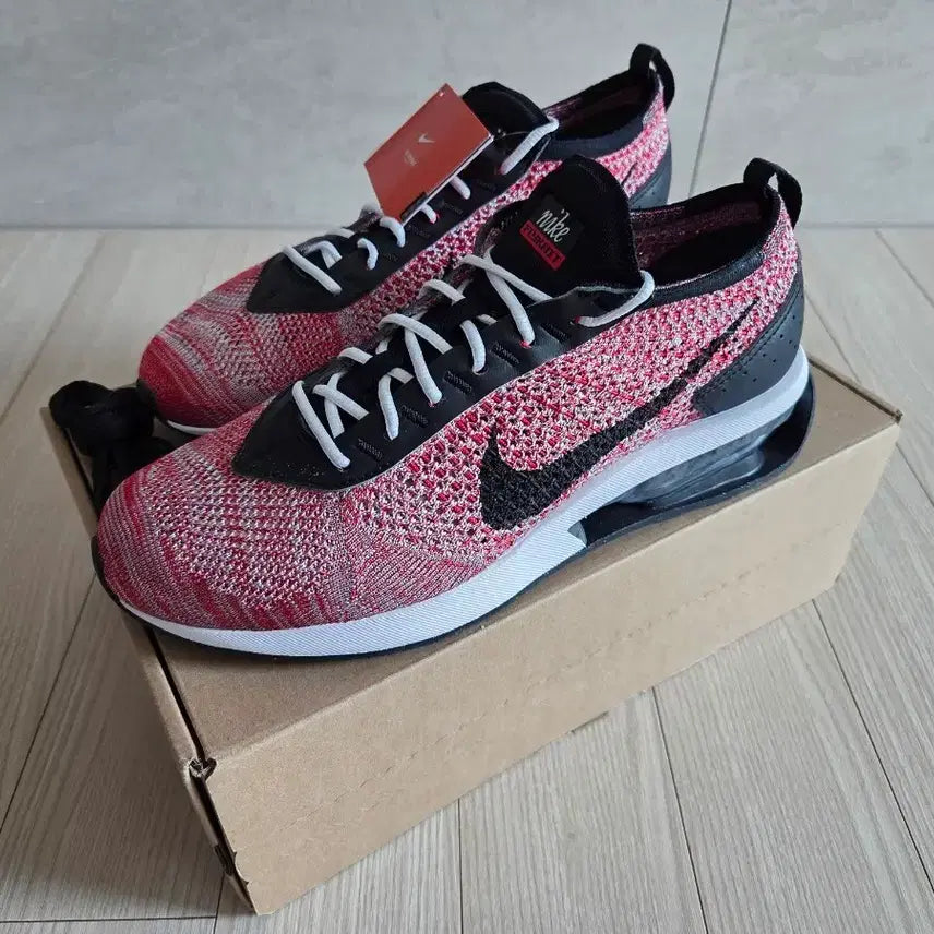[BUNJANG] Nike Air Max Flyknit Racer Sneakers / 나이키 에어맥스 플라이니트 레이서