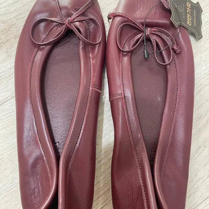 [BUNJANG] Natural Leather Ribbon Flats Burgundy 225 / 새상품 천연가죽 리본 단화 버건디 225