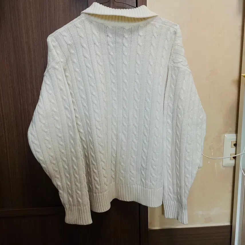 [BUNJANG] Ivory Cable Knit Zip-Up Cardigan / 아이보리 꽈배기 니트 집업 가디건