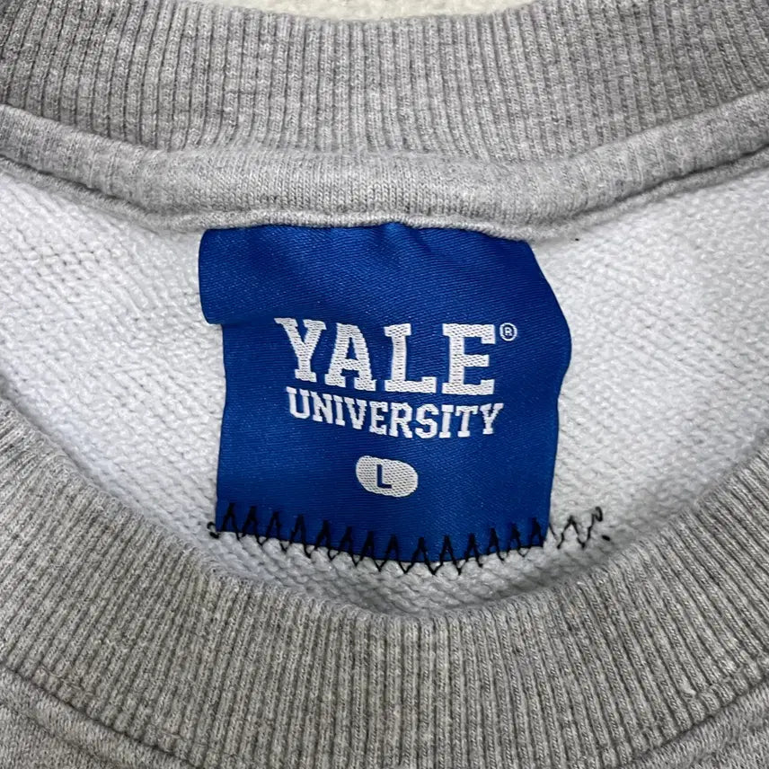 [BUNJANG] L Yale Handsome Dan Crewneck Sweatshirt / L 예일 핸섬 댄 크루넥 맨투맨 0313-1
