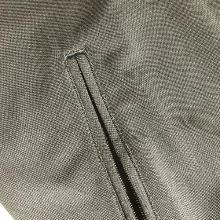 [SOLD OUT] 택포) 아디다스 블랙 져지 트랙탑 상의