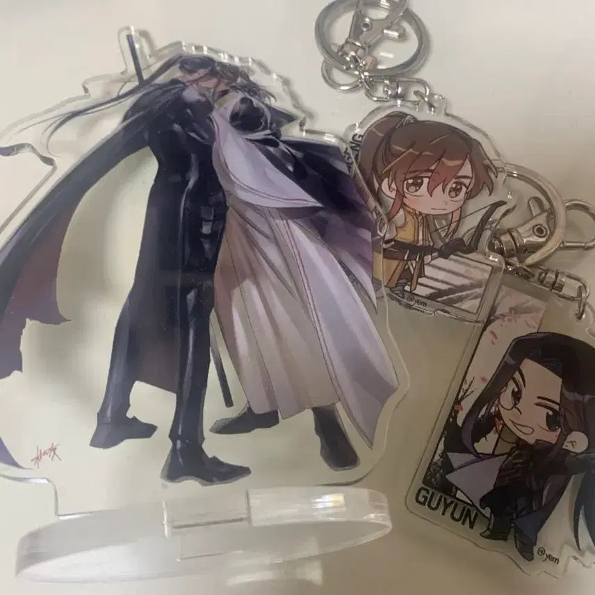 [BUNJANG] Zhang Jingguyu Acrylic Standee + Acrylic Keychain / 살파랑 장경고윤 아크릴스탠드 + 아크릴키링