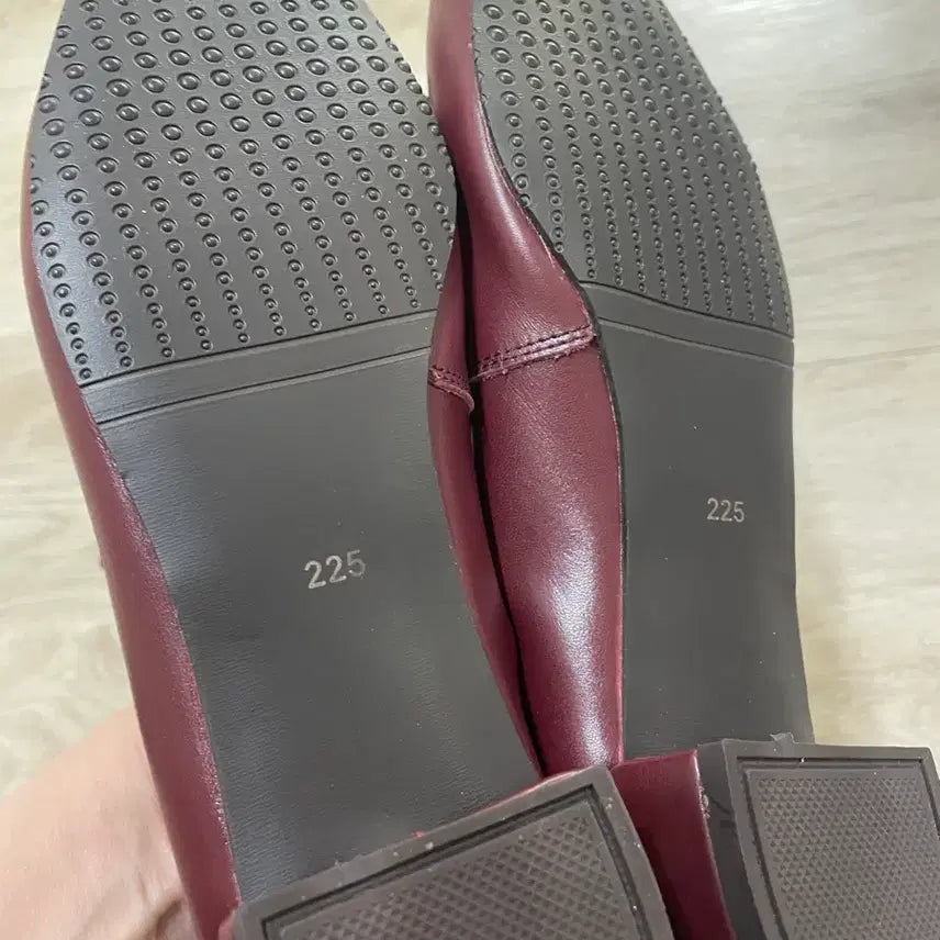 [BUNJANG] Natural Leather Ribbon Flats Wine 225 / 새상품 천연소가죽 리본 단화 와인 225