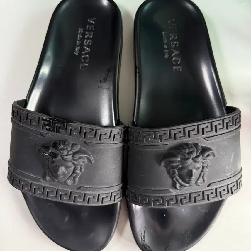 [BUNJANG] Versace Medusa Black Slippers / 베르사체 메두사 블랙 슬리퍼