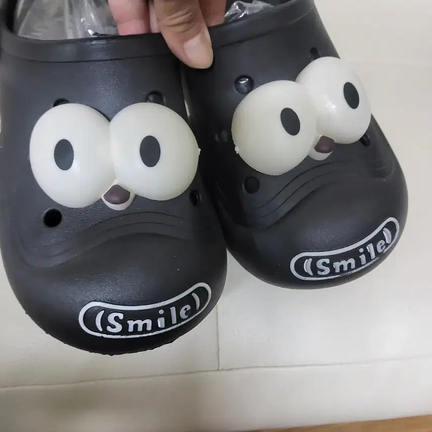 [SOLD OUT] 새상품 넘 귀여운 직잭 크록스 스타일 슬리퍼 240