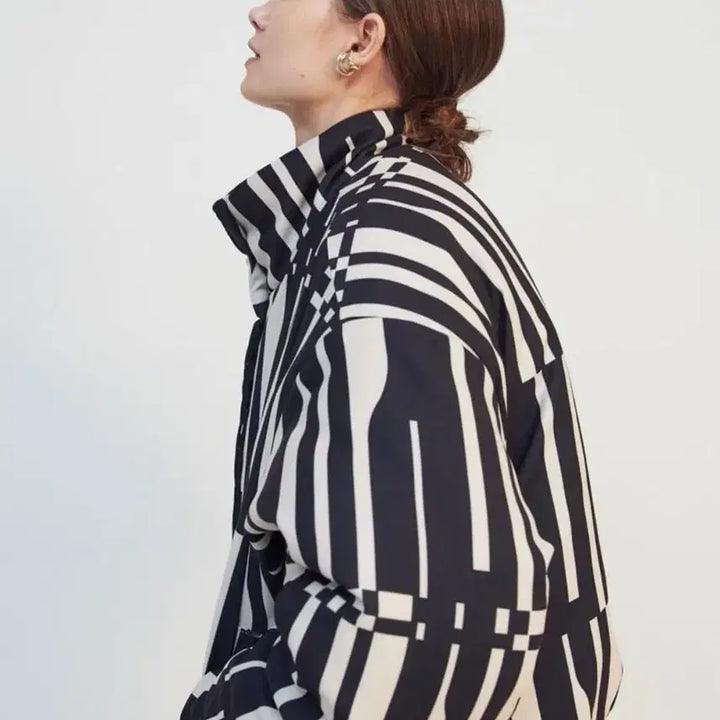 [BUNJANG] EDITIONWOOD Geometric Pattern Cropped Short Padded Jacket / EDITIONWOOD 에디션우드 기하학 패턴 크롭 숏패딩