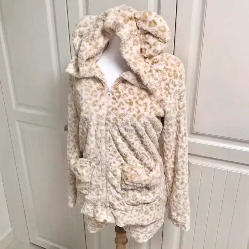 [BUNJANG] Emeryfell Kumamimi Leopard Home Wear Set / 에메필 쿠마미미 레오파드 홈웨어