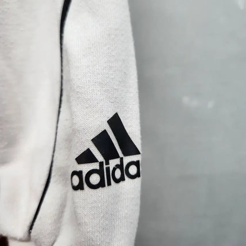 [BUNJANG] Adidas Big Logo Sweatshirt (XL) / 아디다스 빅로고 맨투맨 S(XL)