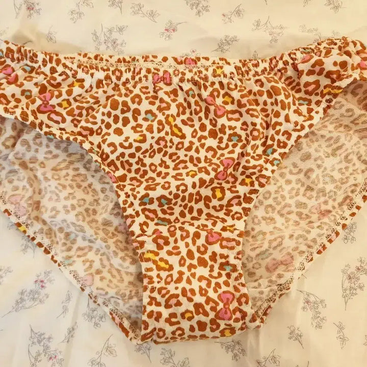 [SOLD OUT] (중고) 레오파드 여성팬티