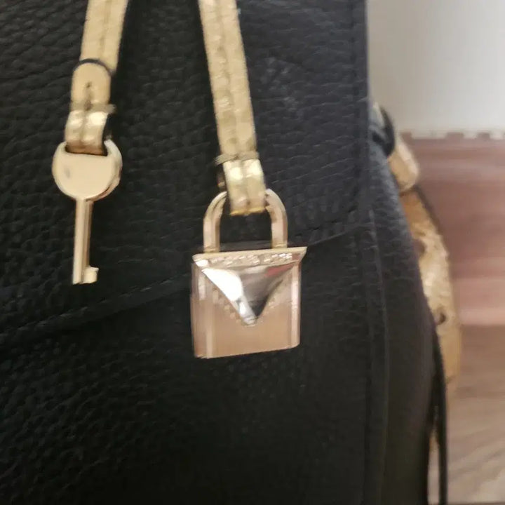 [BUNJANG] Michael Kors Leather Bag / 마이클코어스 가죽 가방