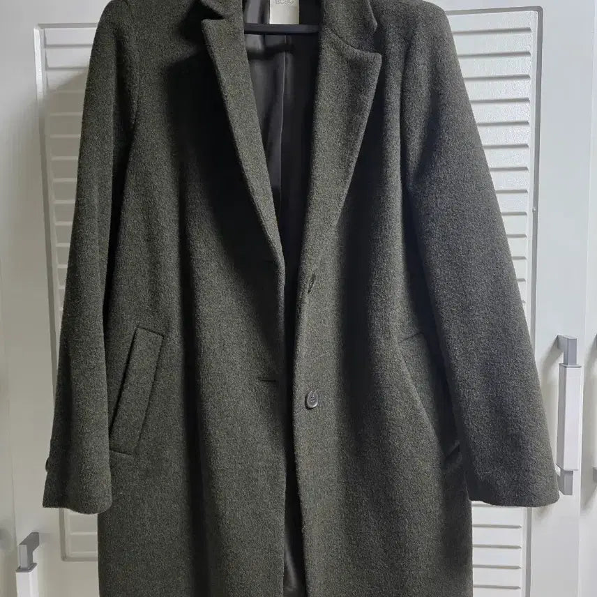 [BUNJANG] BCBG Wool Blend Deep Khaki Coat / BCBG 울 90% 가벼운 코트