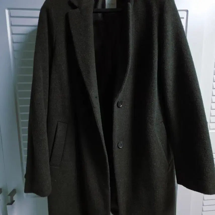 [BUNJANG] BCBG Wool Blend Deep Khaki Coat / BCBG 울 90% 가벼운 코트