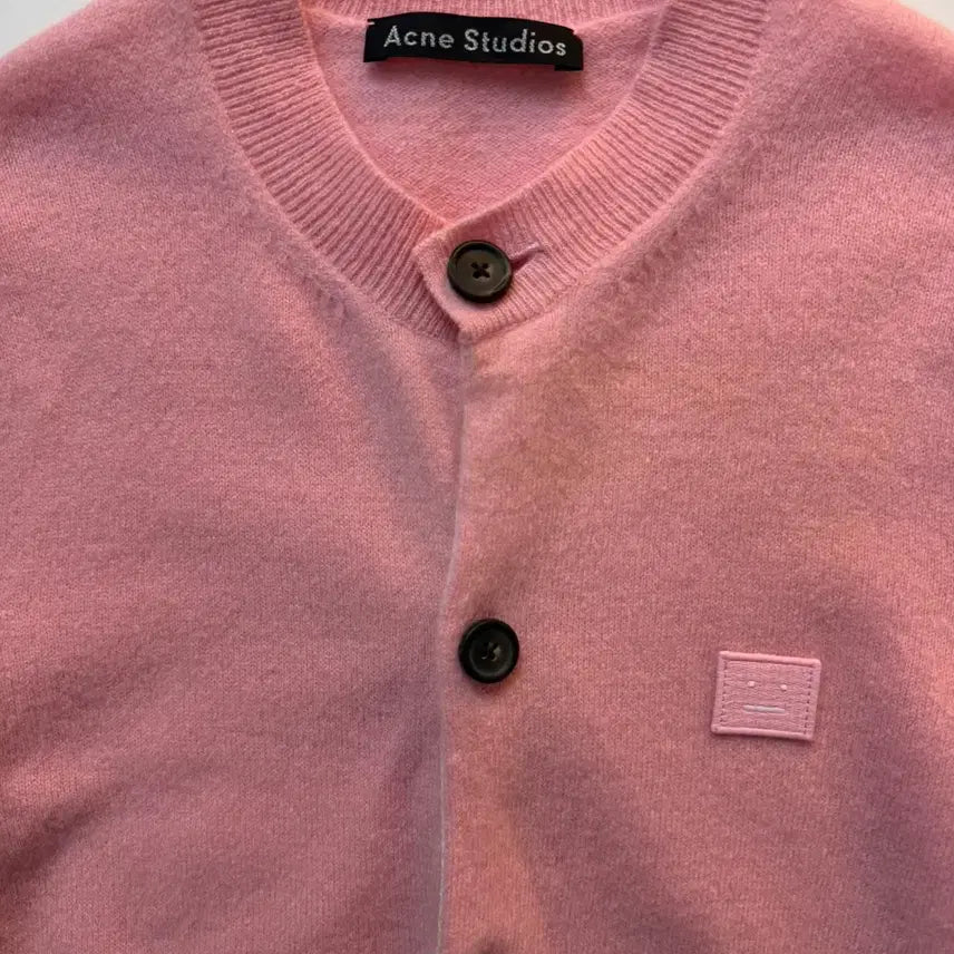 [BUNJANG] Acne Studios Face Logo Wool Cardigan / 아크네 스튜디오 페이스 로고 울 가디건