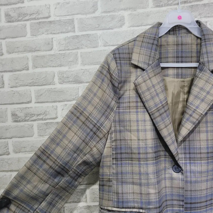 [BUNJANG] Generic Checkered Jacket (Size F) / ㄹ52 체크 자켓 F