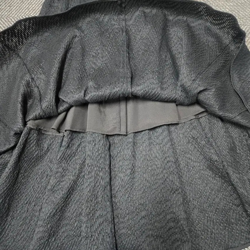 [BUNJANG] System 23SS Black Flare Skirt / 한섬 시스템 23ss SYSTEM 블랙 플레어 스커트 밴딩스커트