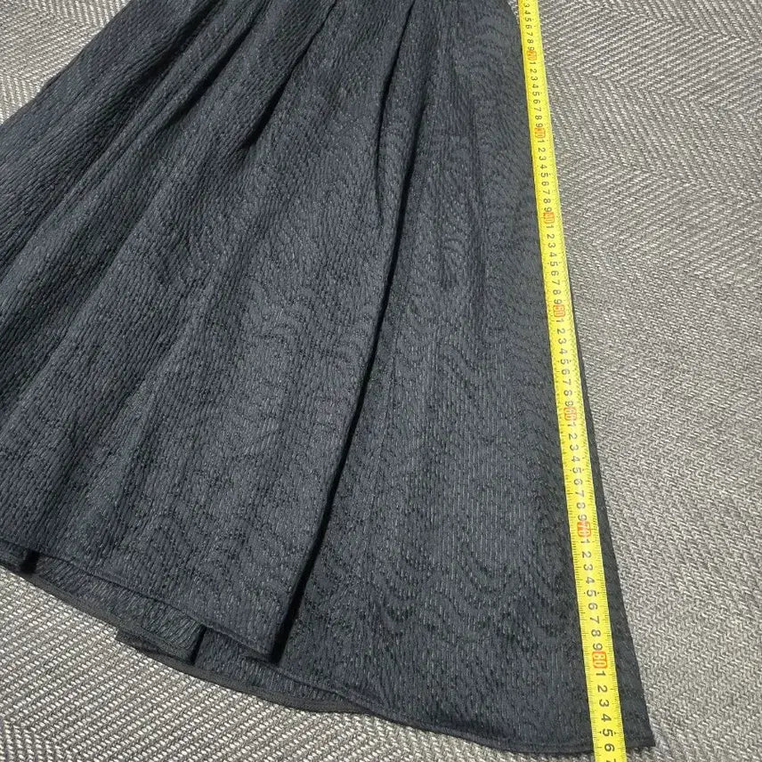 [BUNJANG] System 23SS Black Flare Skirt / 한섬 시스템 23ss SYSTEM 블랙 플레어 스커트 밴딩스커트