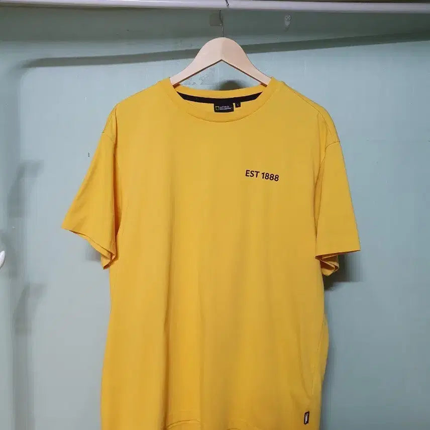 [SOLD OUT] 내셔널지오그래픽 반팔티 100
