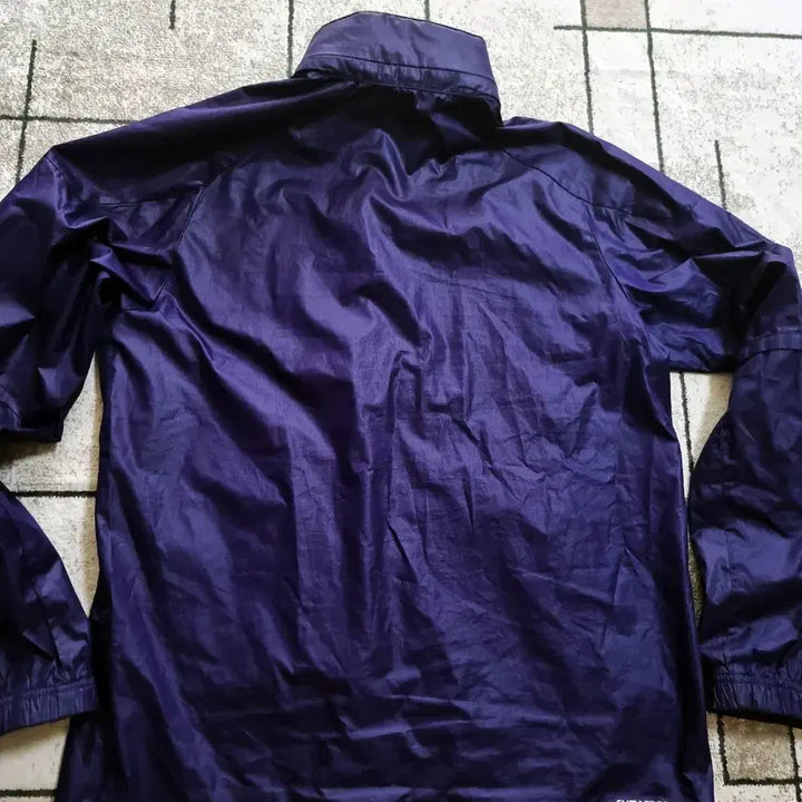 [BUNJANG] Adidas Real Madrid Windbreaker Purple (Size 105) / [매장정품]아디다스 레알마드리드 윈드브레이커 바람막이 퍼플 사이즈 105