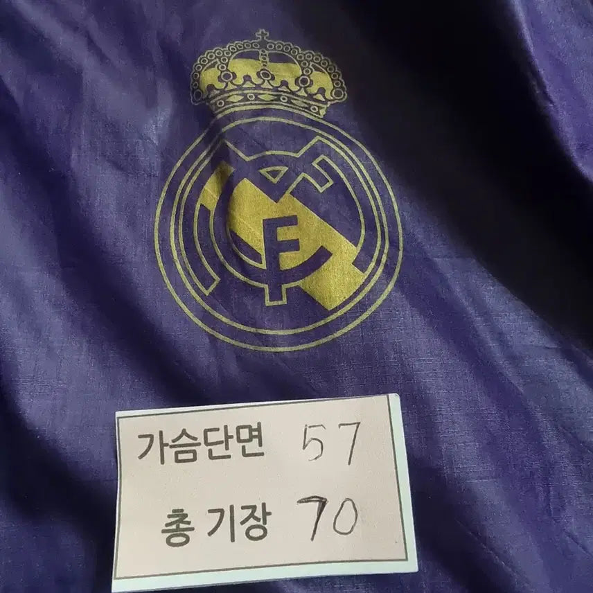 [BUNJANG] Adidas Real Madrid Windbreaker Purple (Size 105) / [매장정품]아디다스 레알마드리드 윈드브레이커 바람막이 퍼플 사이즈 105