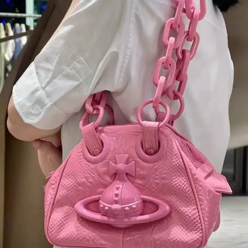 [BUNJANG] Vivienne Westwood Chain Shoulder Bag (Logo Pattern) / 비비안웨스트우드 체인숄더백 로고무늬 봄신상 3color