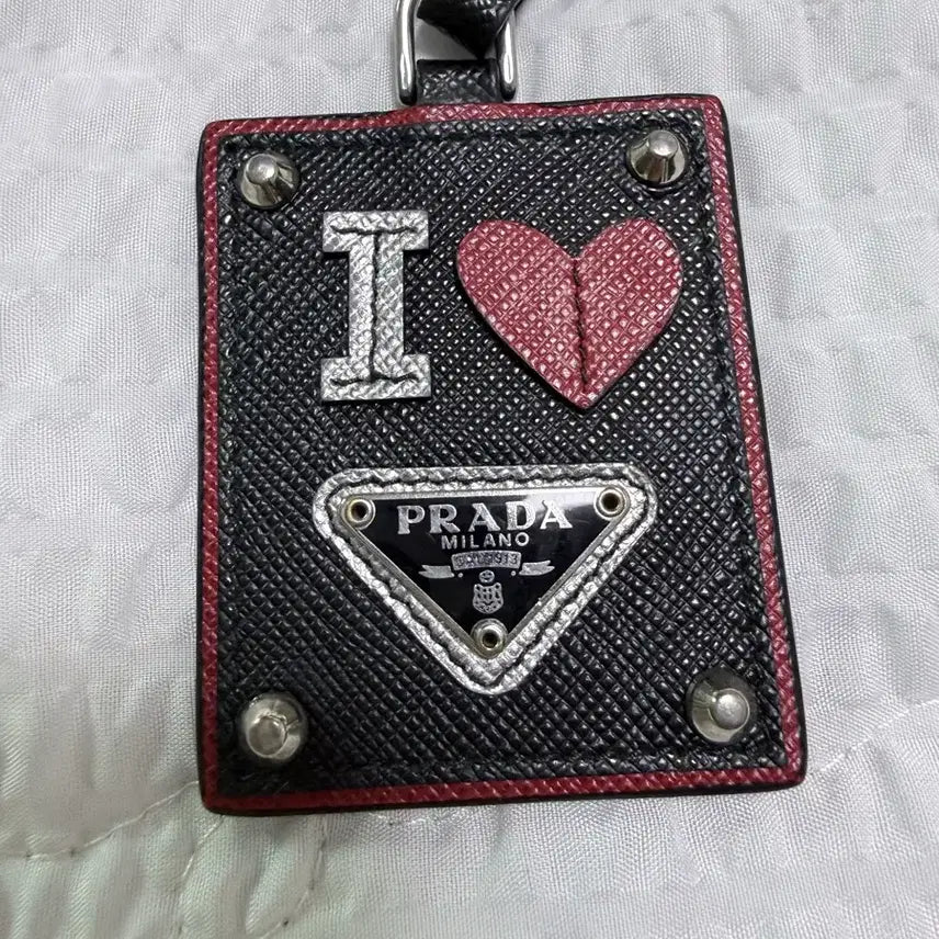 [BUNJANG] Prada I Love Prada Keyring/Bag Charm / 프라다 키링/백참 I LOVE PRADA 키링/백참 (정품)
