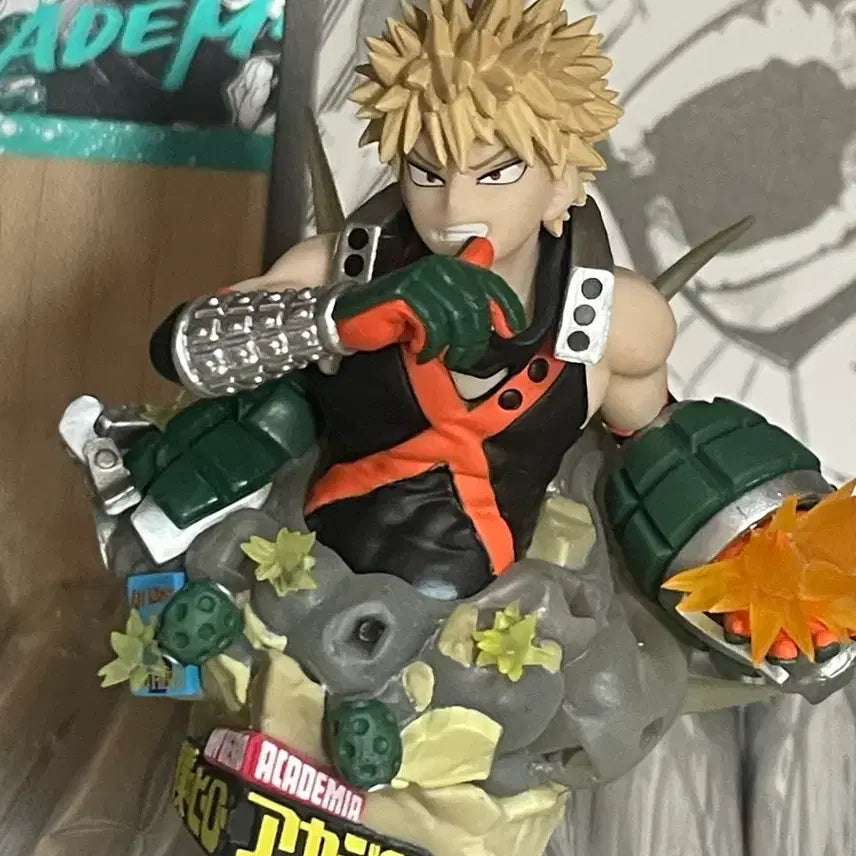 [BUNJANG] My Hero Academia Bakugo Figure / 나히아 히로아카 바쿠고 피규어