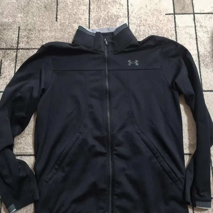 [BUNJANG] Under Armour Track Top Deep Grey Zip-Up Jersey Size M (95) / 언더아머 트랙탑 딥그레이 져지 집업 사이즈 M 95