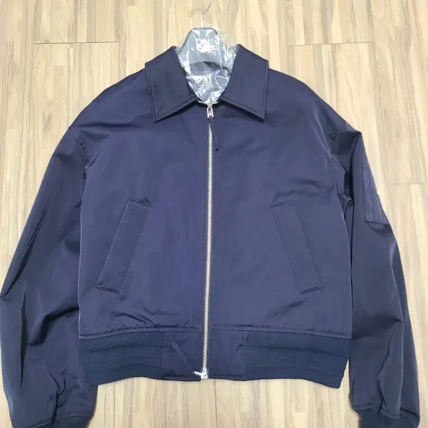[BUNJANG] DNSr Flight Crop MA-1 Navy Jacket L Size / 디앤에스알 dnsr 플라이트 크롭 MA-1 네이비 L사이즈