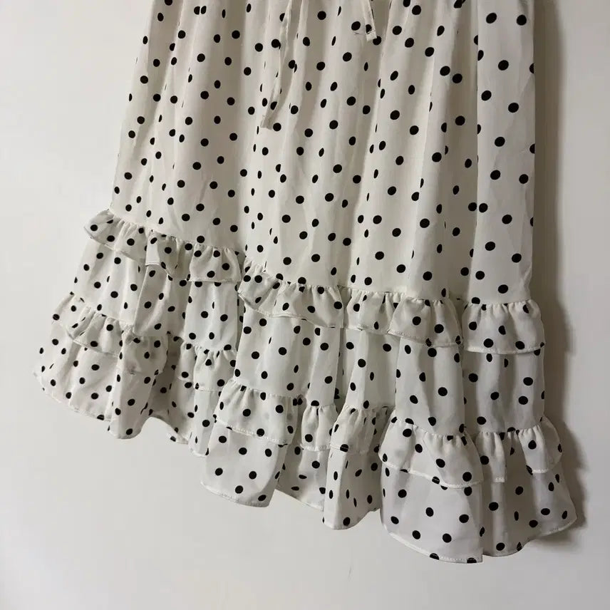 [SOLD OUT] 새상품 여자 도트 프릴 미디스커트