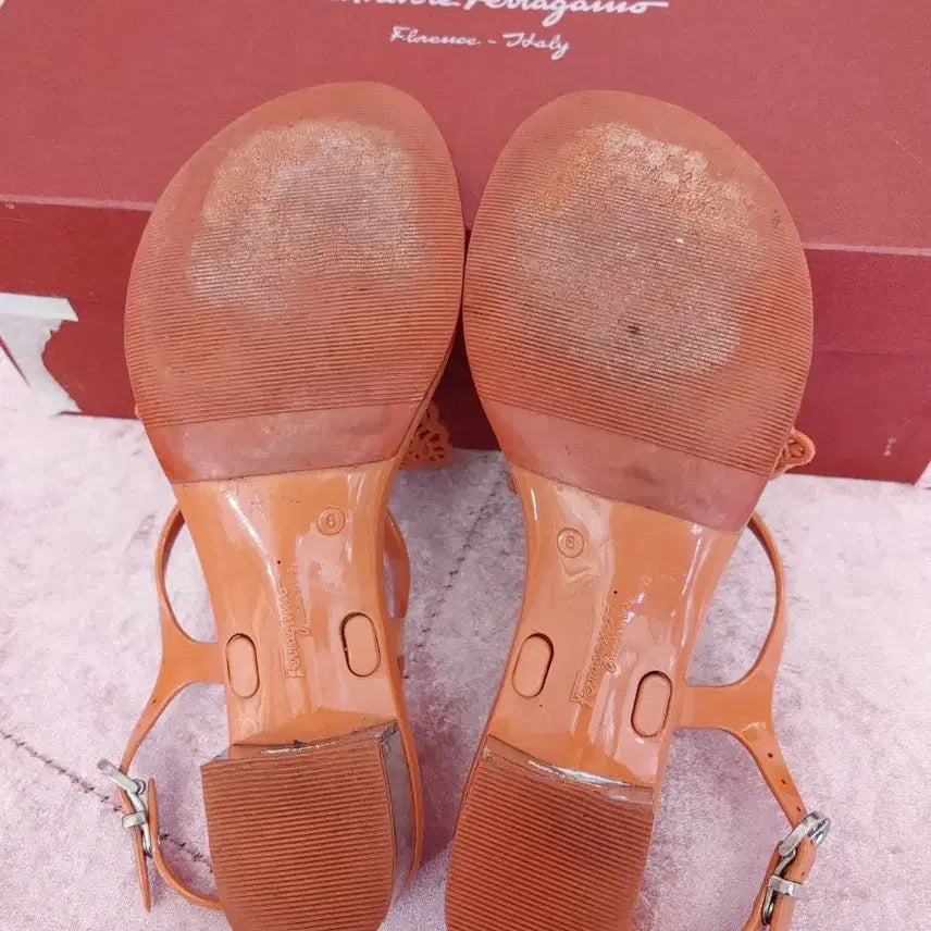 [BUNJANG] Ferragamo Sandals / 정품- 페라가모 샌들