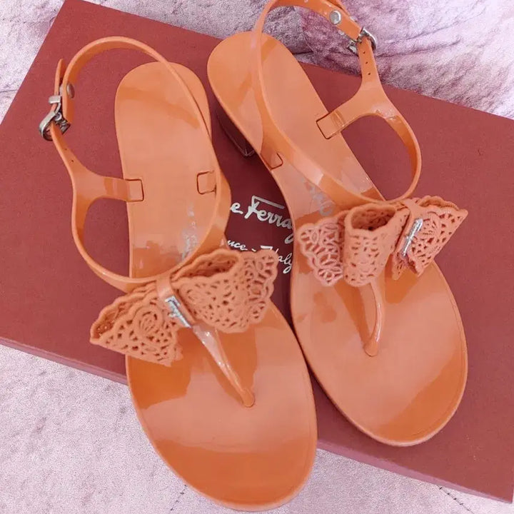 [BUNJANG] Ferragamo Sandals / 정품- 페라가모 샌들
