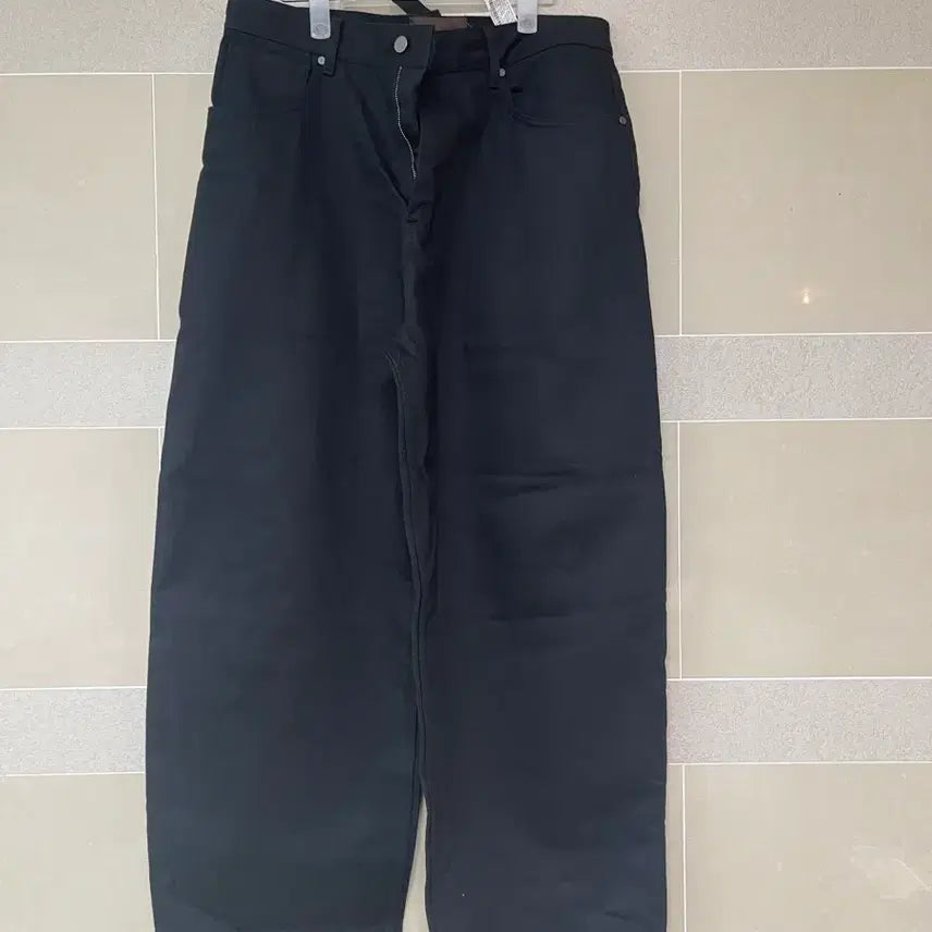 [BUNJANG] Zara Studio Nicholson Balloon Jeans Black 31 / 자라x스튜디오니콜슨 벌룬 진 블랙 31