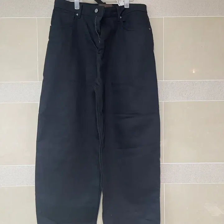 [BUNJANG] Zara Studio Nicholson Balloon Jeans Black 31 / 자라x스튜디오니콜슨 벌룬 진 블랙 31