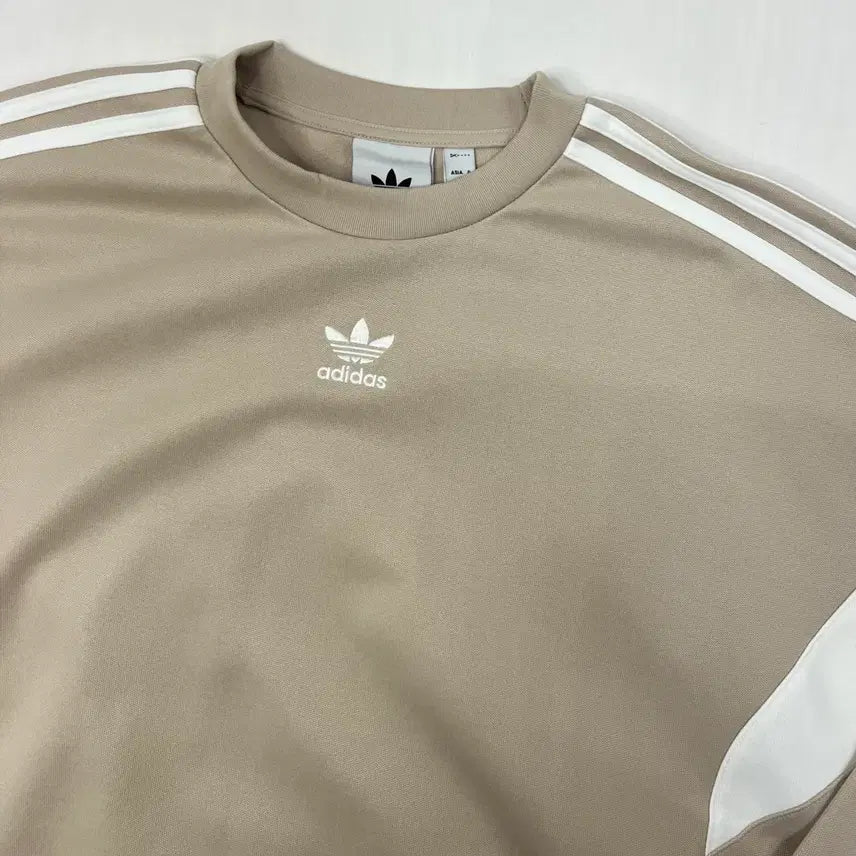 [BUNJANG] Adidas Three Stripes Beige Sweatshirt / 아디다스 삼선 맨투맨 베이지 L