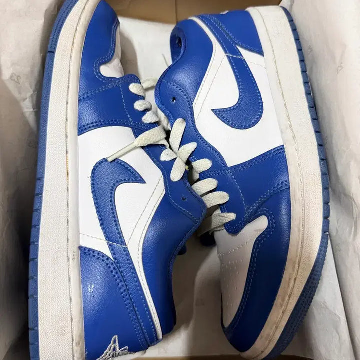 [BUNJANG] Air Jordan 1 Low Blue Sneakers / W 에어조던1 로우 블루 245