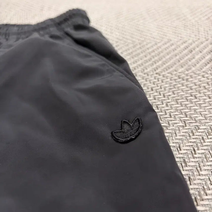 [BUNJANG] Adidas Black Woven Cargo Pants / (L)아디다스 블랙 우븐 카고바지