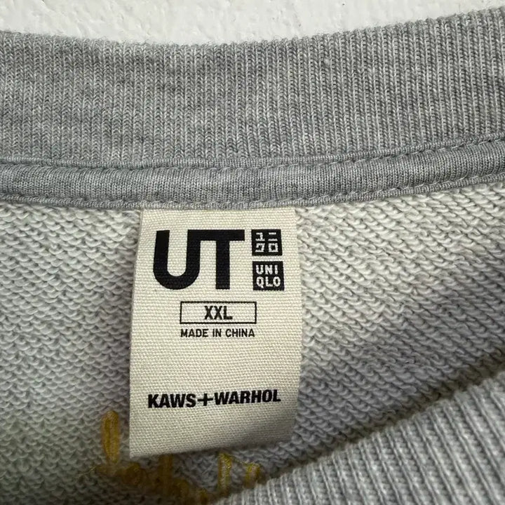 [BUNJANG] Uniqlo KAWS Warhol Gray Sweatshirt / 유니클로 UT KAWS 맨투맨 XXL 회색