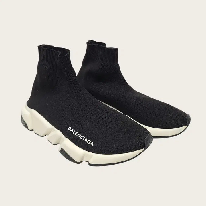 [BUNJANG] Balenciaga Speedrunner Sneakers (Black/White Oreo) - Size 35 / [35] 발렌시아가 블랙 화이트 오레오 스피드러너 스니커즈