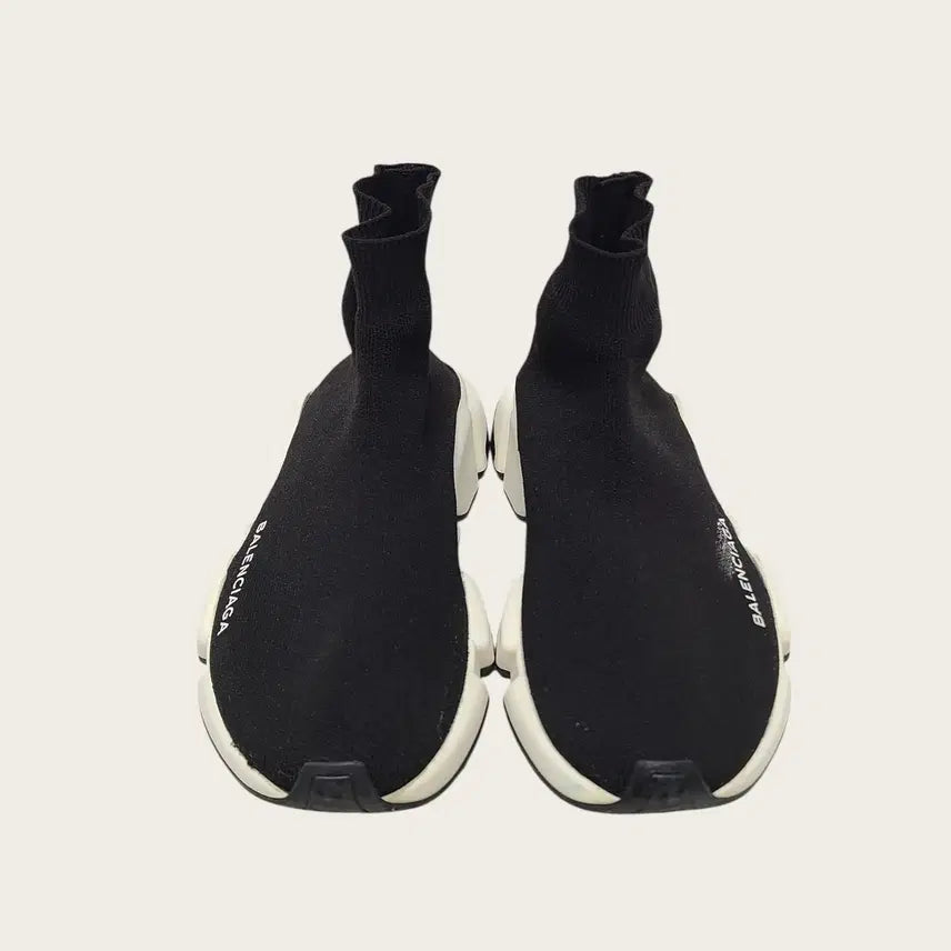 [BUNJANG] Balenciaga Speedrunner Sneakers (Black/White Oreo) - Size 35 / [35] 발렌시아가 블랙 화이트 오레오 스피드러너 스니커즈