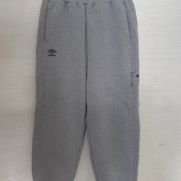 [BUNJANG] Umbro Jogger Pants (XS) / 엄브로 조거팬츠
